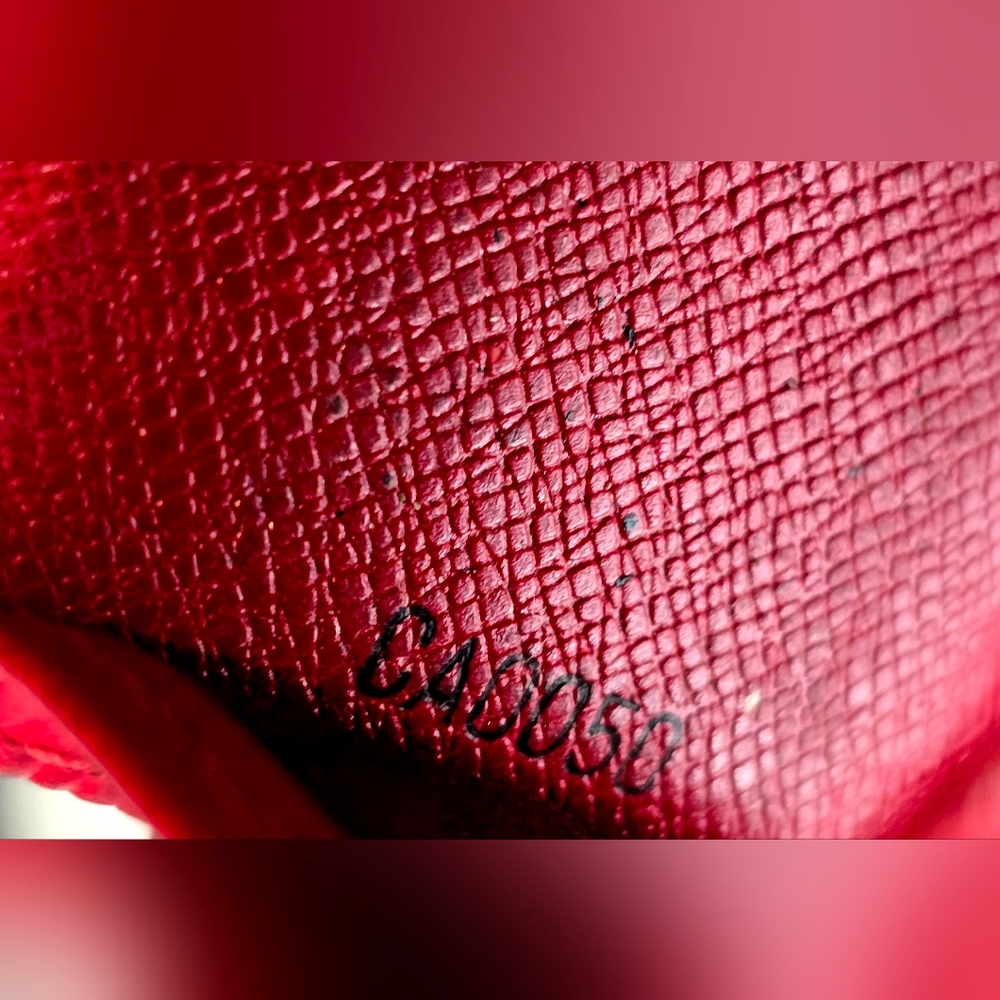 Louis Vuitton Vintage Red Epi 4 Key Holder - Picture 7 of 15